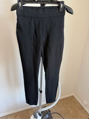 SPANX Black Ponte Knit Leggings with Red Brand Tag